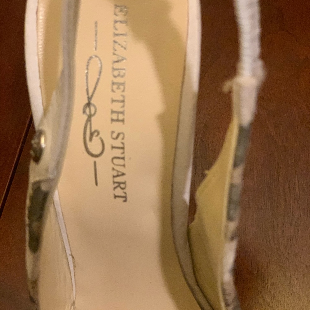 Shoes - Picture 5 of 7